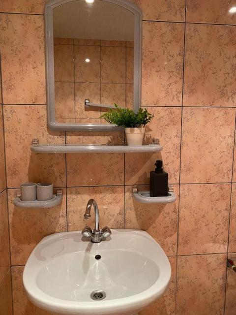 Kuru Guest House 외부 사진